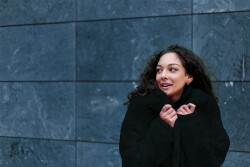 Plyšová medvídek z umělé kožešiny - krémová