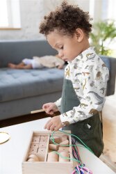 Cotton poplin Digital animals of the world - white