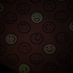 JERSEY GLOW IN THE DARK SMILEYS - ROUGE