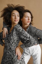 JACQUARD DE PUNTO LEOPARDO - NEGRO