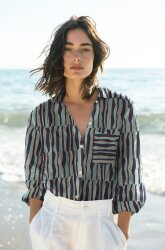 Baumwollvoile Streifen in Reihen - helllavendel