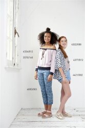 Viscose jersey Abstracte stippen wit/middernachtblauw